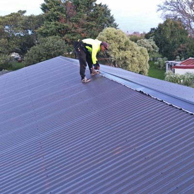 Metal long run roofing Auckland